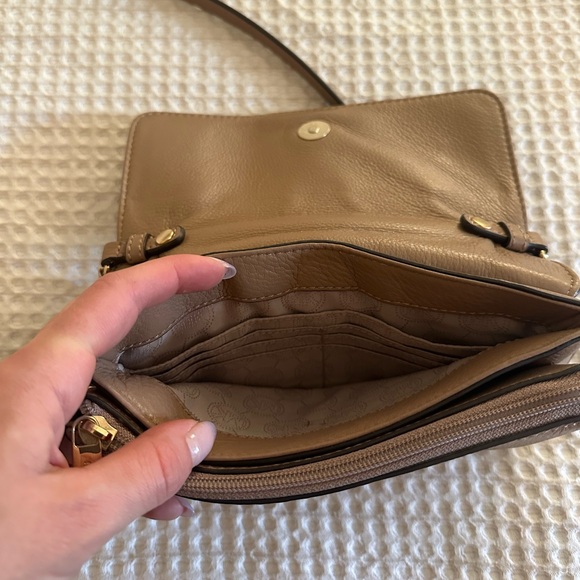 Tan Michael Kors Crossbody - Picture 5 of 8